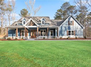 602 Sandhill Hickory Level Rd, Carrollton, GA 30116