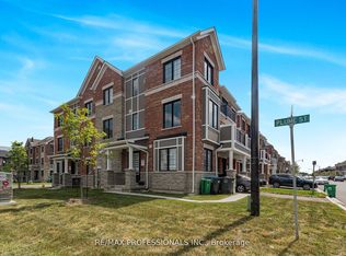 3 Keppel Cir, Brampton, ON L7A5K4
