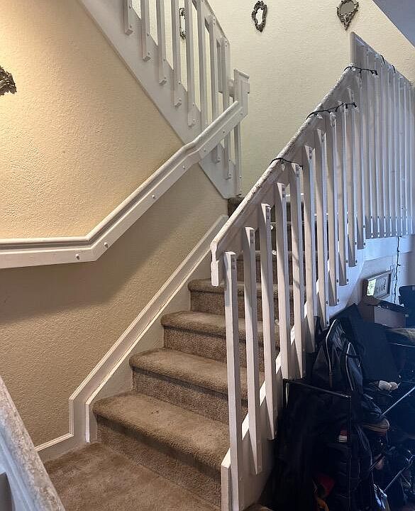 2nd image of 1009 Lucaya Drive