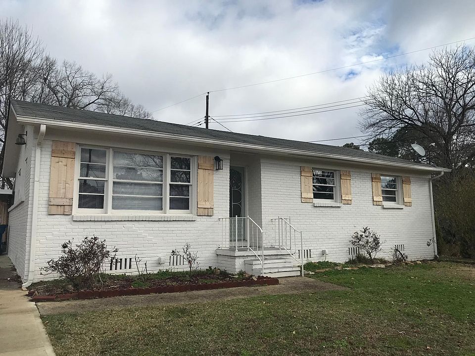 1st image of 204 Fairlane Dr
