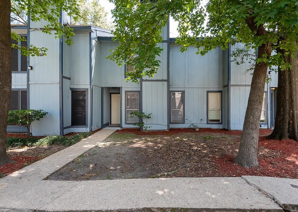 1st image of 12306 Wild Pine Dr Unit B