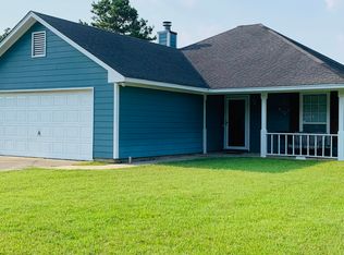 11436 Bayou Pl, Ocean Springs, MS 39564