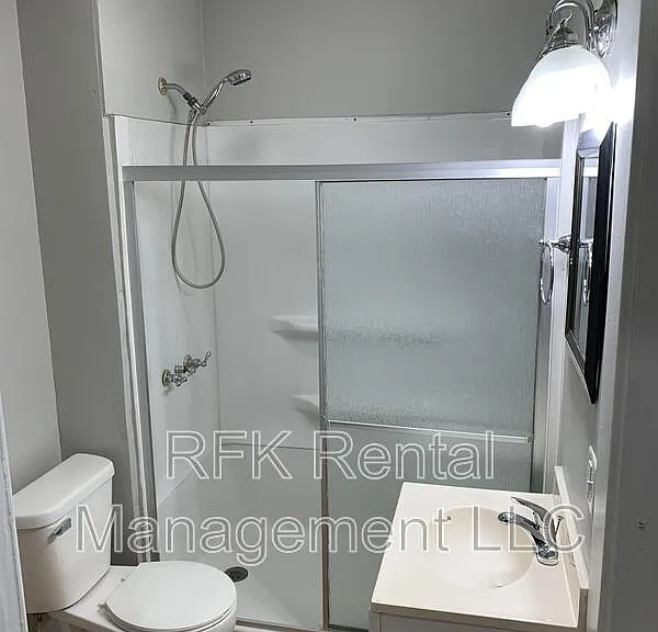 802 N Gray St — Photo 8