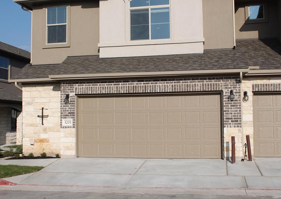 1st image of 2880 Donnell Dr Unit 3201