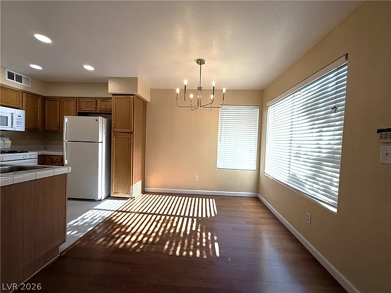 4955 Lindell Rd #203 — Photo 4