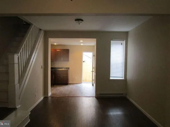 734 E Madison St, Philadelphia, PA 19134