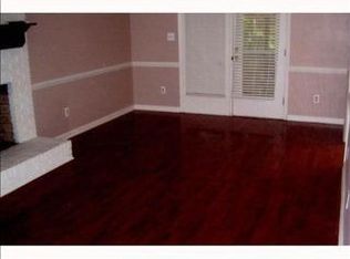 528 S Meadow Rd, Raleigh, NC 27603