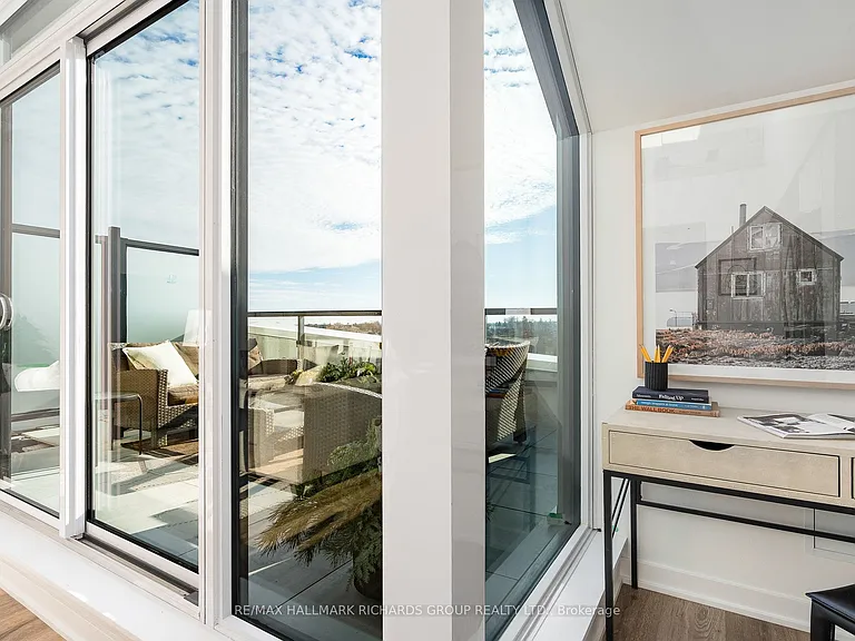 31 Huron St #Penthouse 610 — Photo 13
