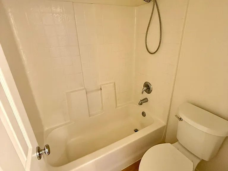 20861 Watkins Glen Rd — Photo 22