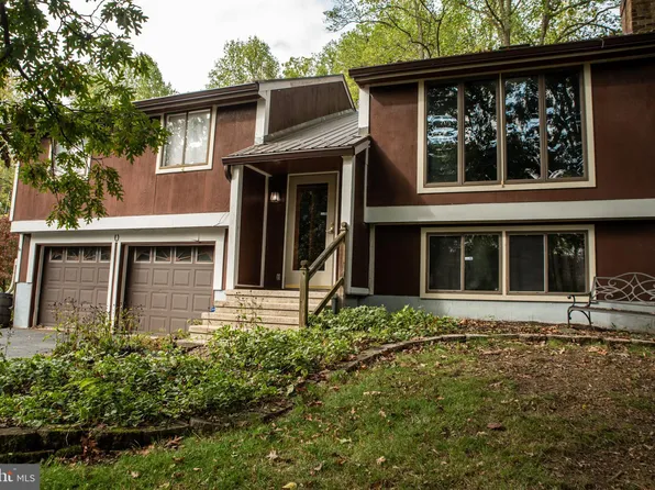 7 Lakeview Trl, Fairfield, PA 17320