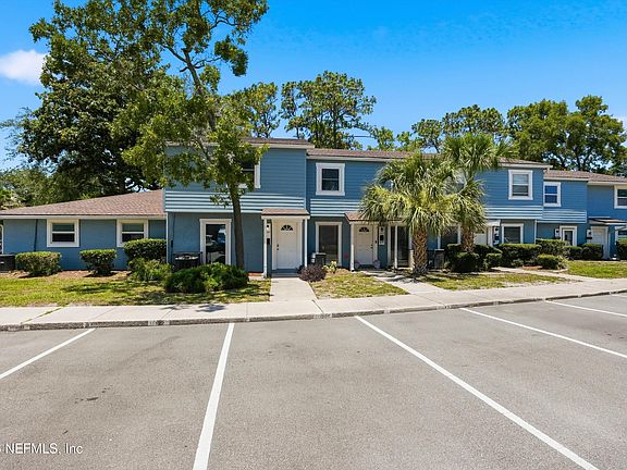 2nd image of 11357 WHITE BAY Lane