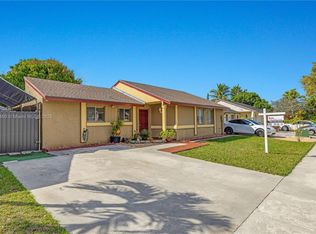 12240 SW 207th St, Miami, FL 33177