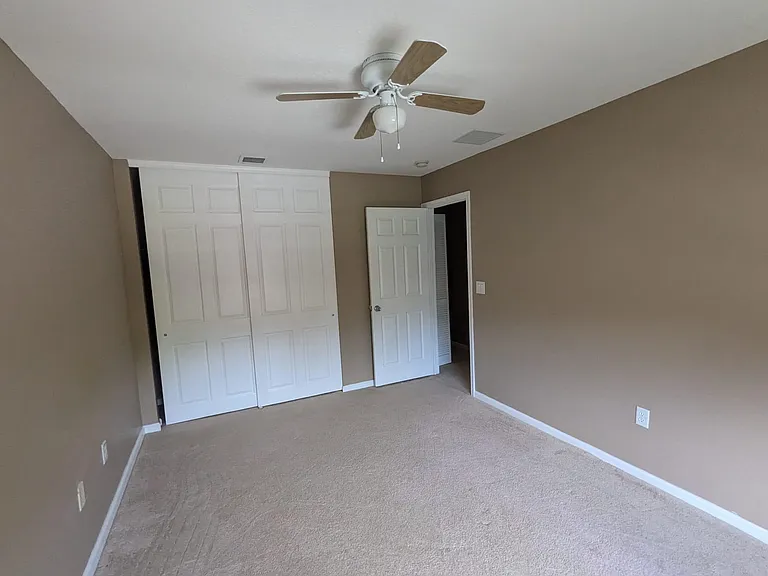 9015 Alexandra Cir — Photo 18