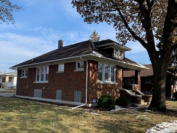 4th image of 859 Hutchins St