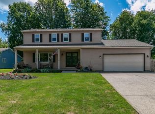 9608 Brimfield Dr, Mentor, OH 44060