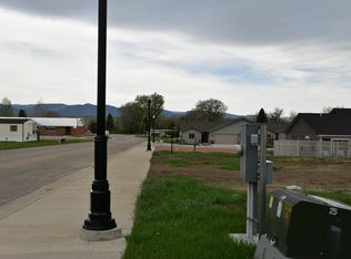885 Fleming Blvd, Sheridan, WY 82801
