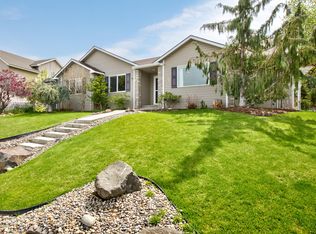 1608 Cedar Ln, Selah, WA 98942