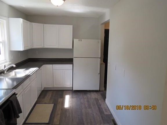Brand new kitchen! appliances included