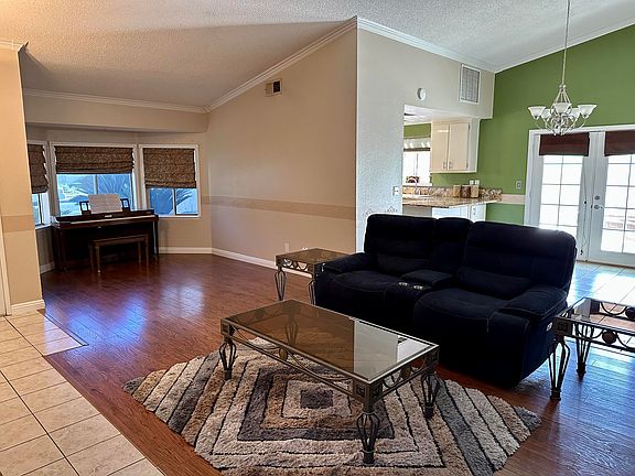 3rd image of 43729 Mikosasky Ave