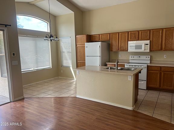4th image of 14228 N 150TH Lane