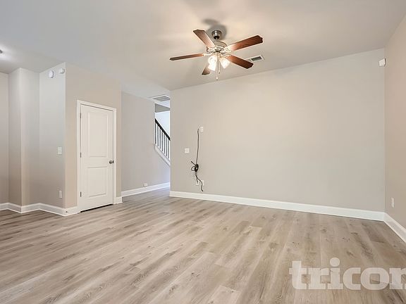 2nd image of 7170 Fringe Flower Dr #21