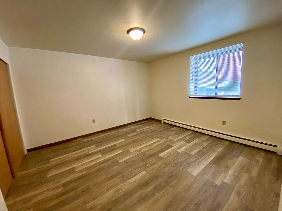 1st image of 16 E Gorham St APT 1