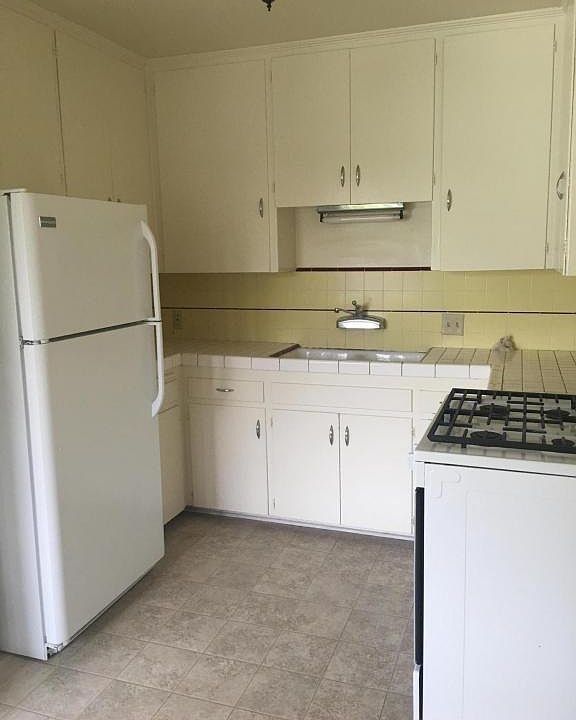 2nd image of 266 Homer Ave