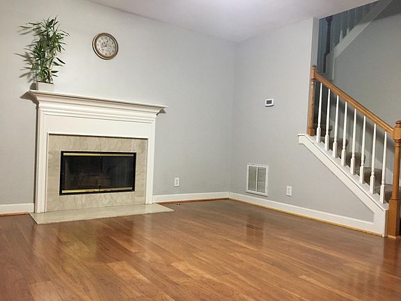 4th image of 1405 Harve Ct