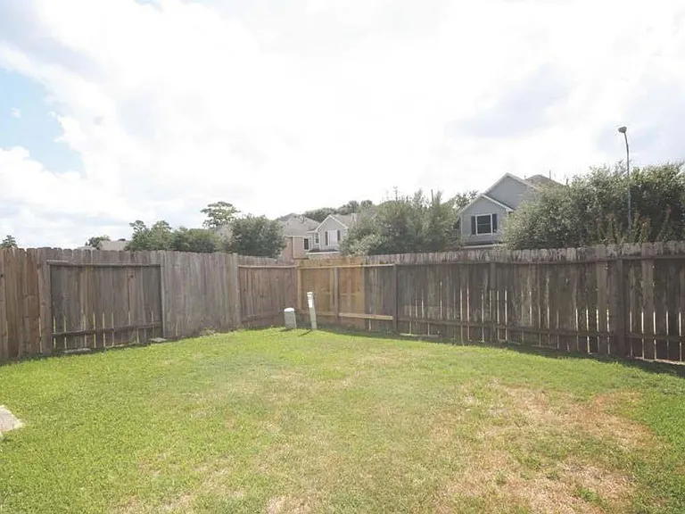 14403 Fairbuff Ln — Photo 16