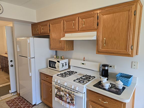 4th image of 13950 Lavergne Ave APT 908