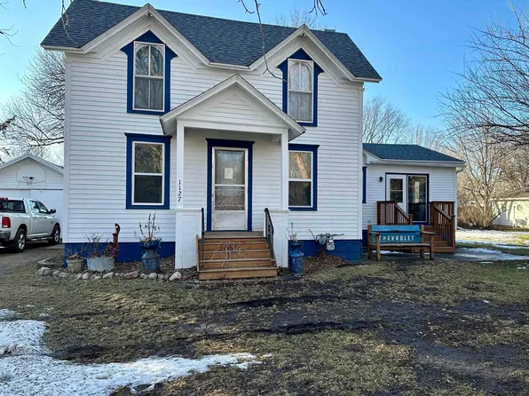 1127 N Blue Mound Ave, Luverne, MN 56156