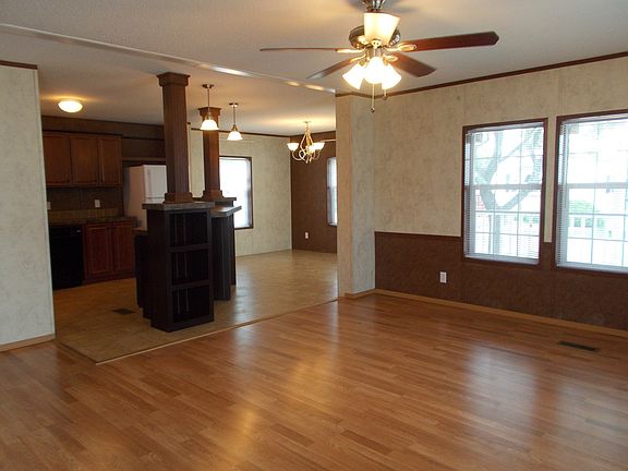 2nd image of 3325 Susan Cir S