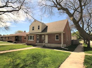 2019 28th St, Kenosha, WI 53140