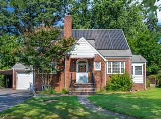 432 Grove St, Clifton, NJ 07013