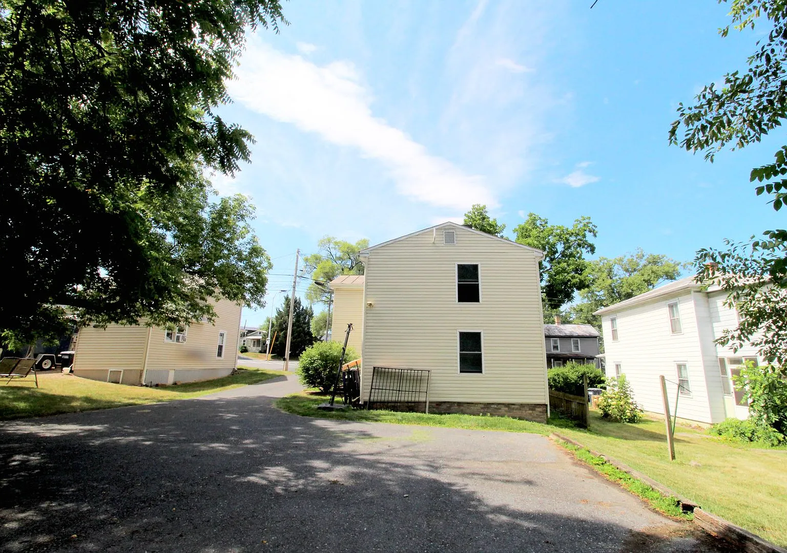 270 West Bruce Street - OM/OT — Photo 2