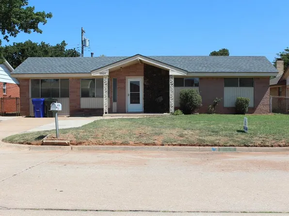 9909 Harmony Dr, Midwest City, OK 73130