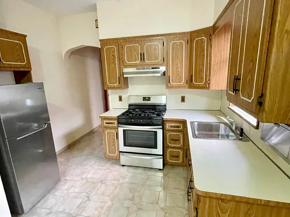 (undisclosed Address), Brooklyn, NY 11214