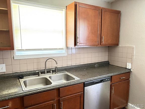2nd image of 4515 June Ave
