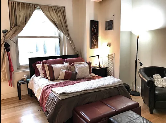 Rented by Level Group | media 1