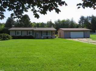 10195 Halsey Rd, Grand Blanc, MI 48439