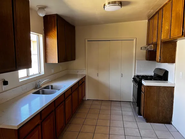 9519 Longden Ave, Temple City, CA 91780