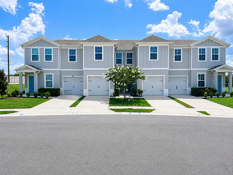 3158 Victoria Inlet Dr — Photo 1