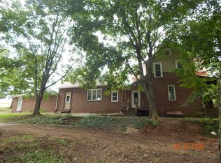 11664 Georgetown St NE, Louisville, OH 44641