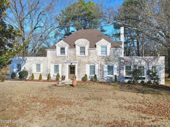 2705 E Main St, Humboldt, TN 38343