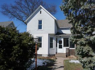 1428 W 14th St, Davenport, IA