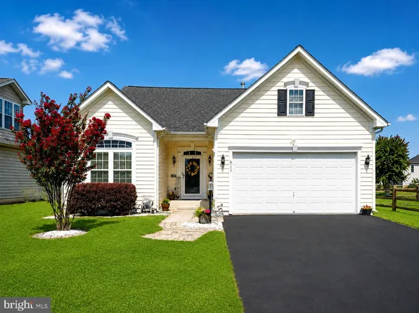 6117 McCarthy Dr, King George, VA 22485