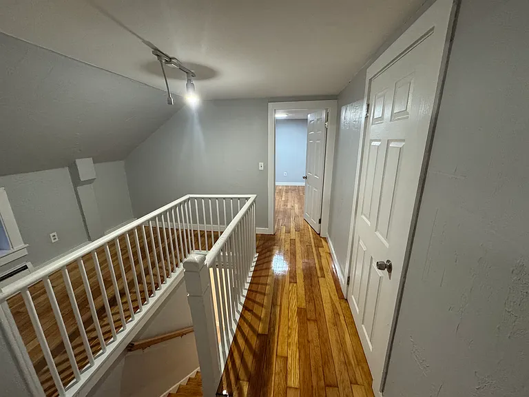 6 Lawrence Rd #109 — Photo 6