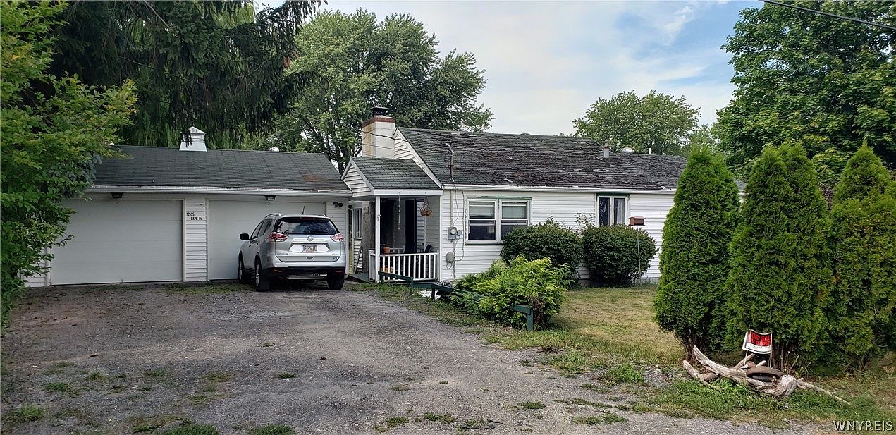 12595 Cape Dr, Lyndonville, NY 14098 Zillow