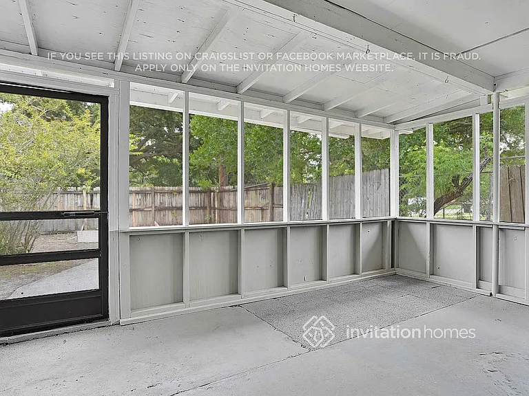 4039 Gay Nell Ct — Photo 26