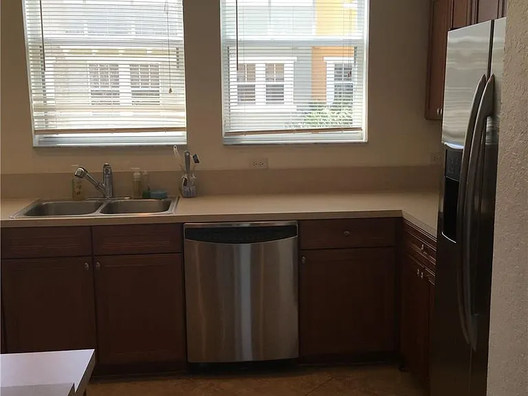 1717 Borrego Way #5 — Photo 10
